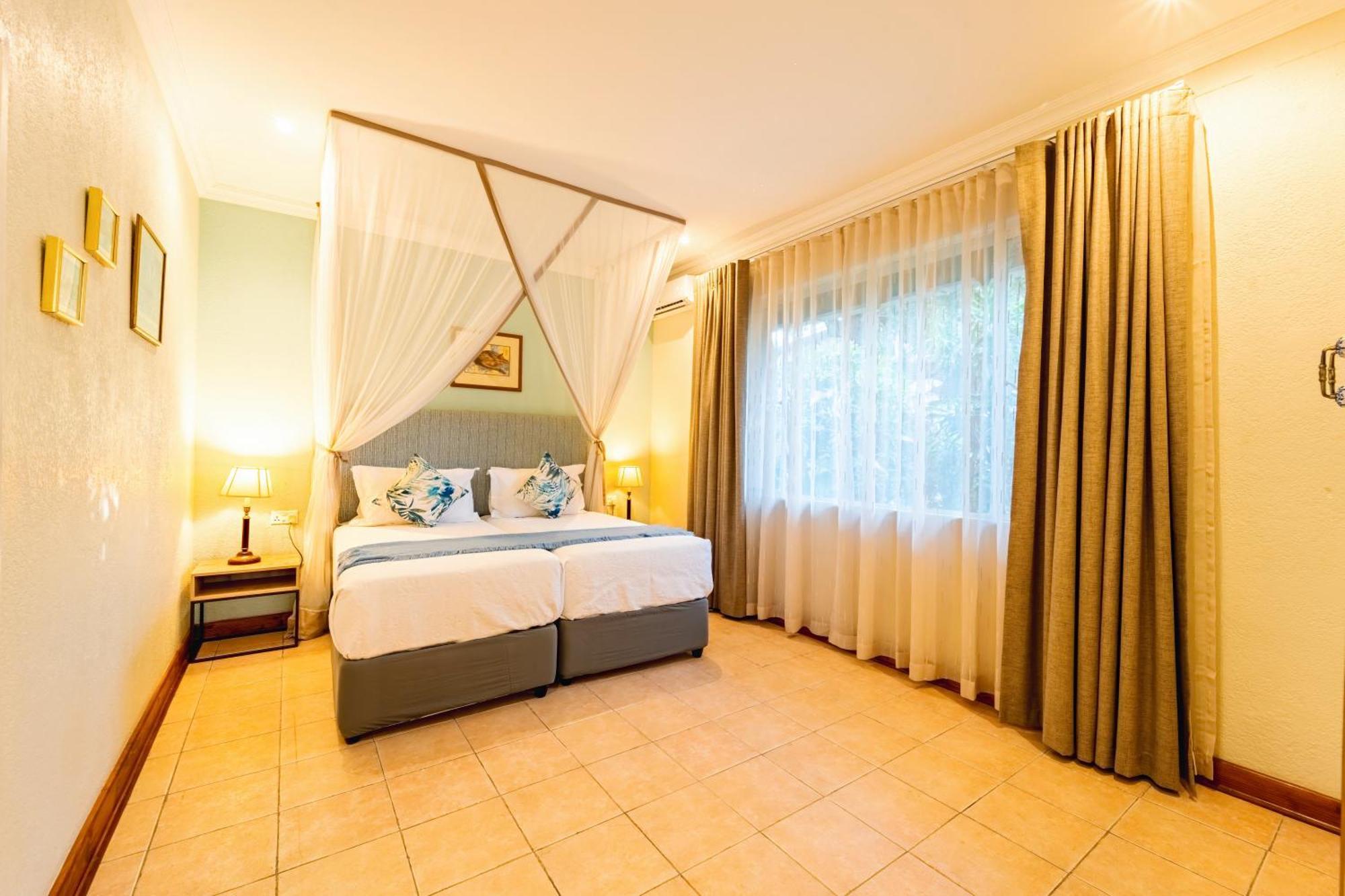The Victorian Manor Bed & Breakfast Air Terjun Victoria Bagian luar foto