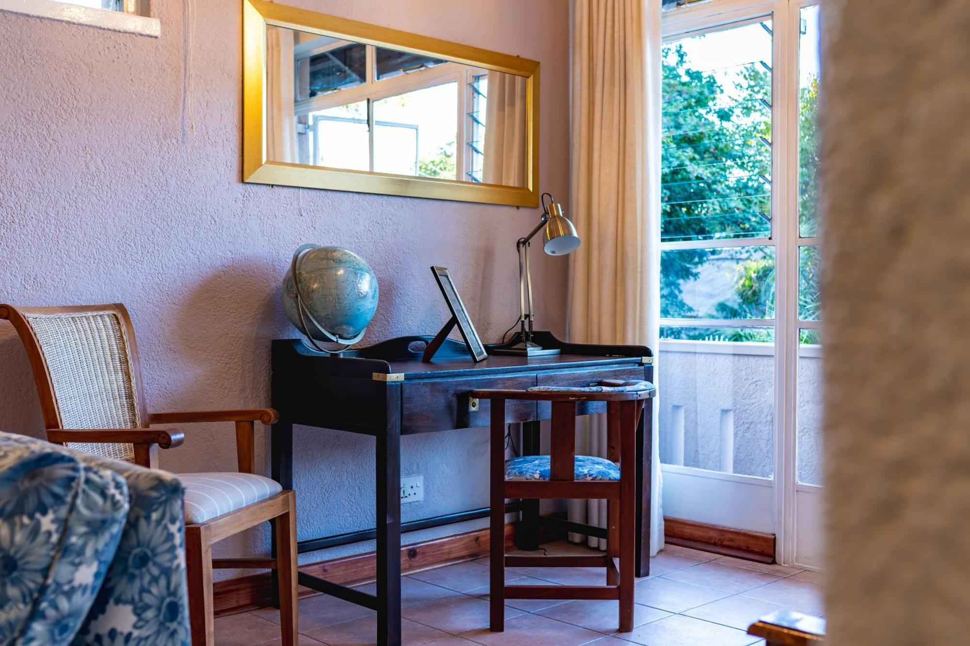 The Victorian Manor Bed & Breakfast Air Terjun Victoria Bagian luar foto