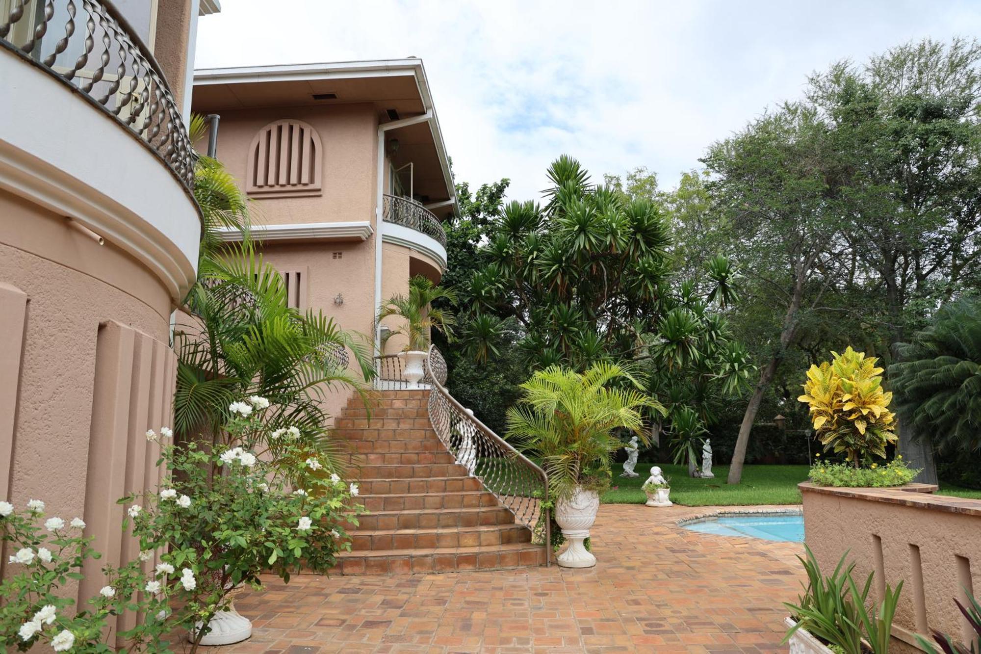 The Victorian Manor Bed & Breakfast Air Terjun Victoria Bagian luar foto